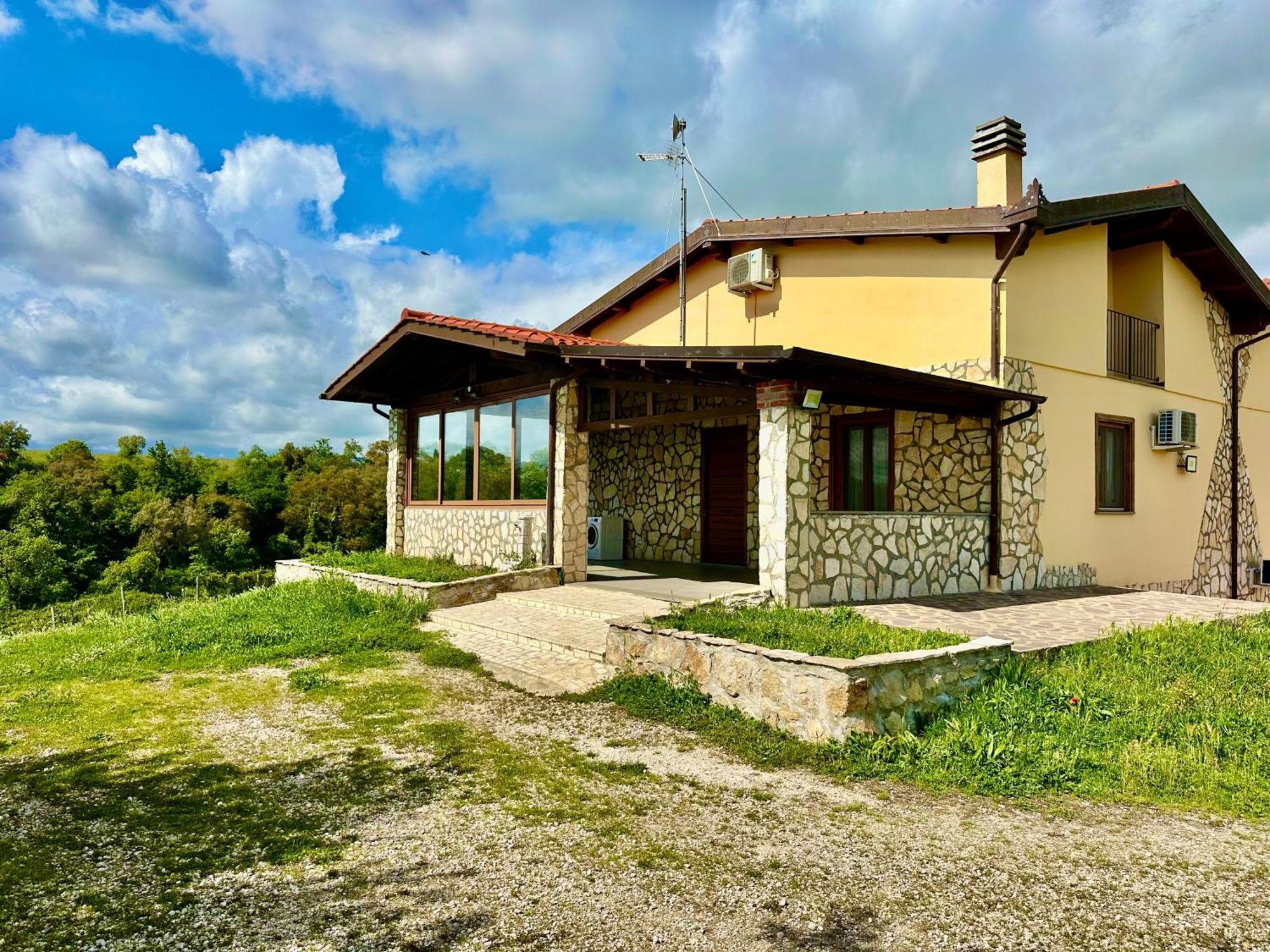 Villa Tuscia Apartments Tuscania Kültér fotó